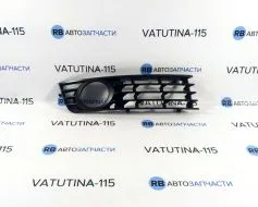 Решітка бампера R - 8E080768201C