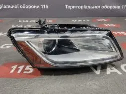 Фара основна R ксенон USA (дефект) - 8R0941006B/E