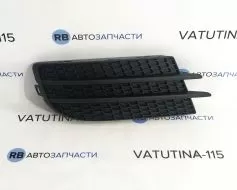 Решітка в бампер без отв тум. R