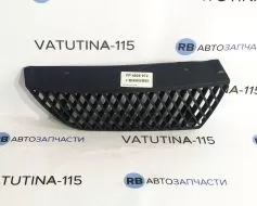 Решітка бампера верхн. R (чорна) - 7450A248