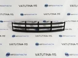 Решетка бампера центральная нижняя - 5J0853677A