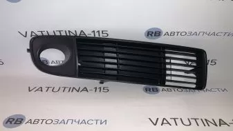 Решітка бампера R