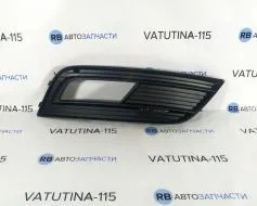 Решітка бампера R - 8K0807682K01C