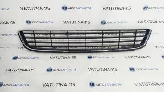 Решітка бампера центр. +хром (крім GTI) - 5K0853671RYP