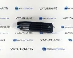 Решетка бампера R - 1324272R