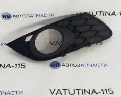 Решетка бампера L RS