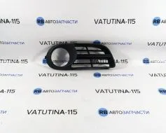 Решітка бампера R з пр/тум.