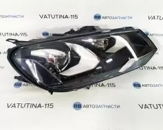 Фара основна ксенон. R - 7P1941752