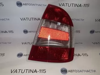 Ліхтар задній R - FP6405F4-E