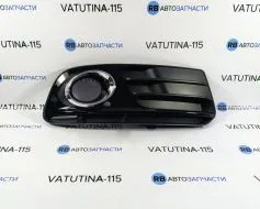 Решетка бампера R +пр/тум. +хром - 8R0807682JBJI