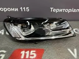 Фара основна ксенон. R - 1EL011937-421