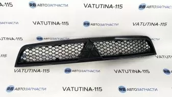Решітка під емблему з чорной рамкой - 7450A095